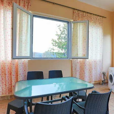 Archontiko Aliki Holiday home Sgourades